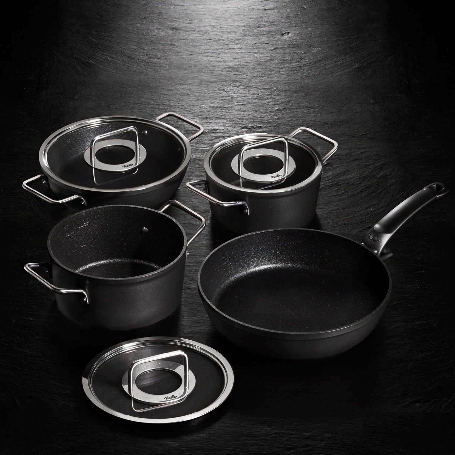 Adamant® Pots